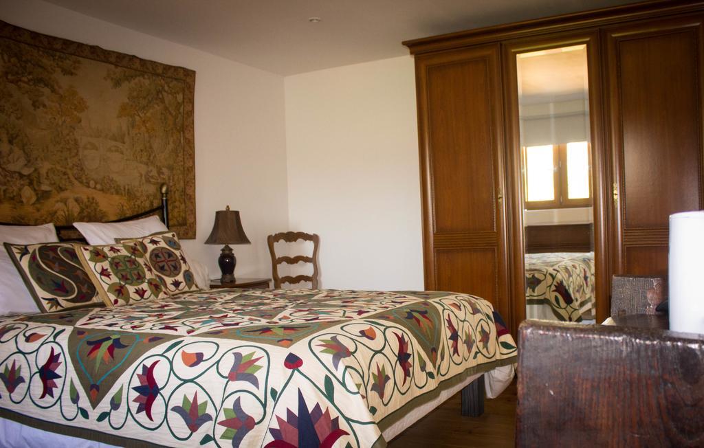 Les Chenes Hotel Saint-Leger-la Montagne Luaran gambar